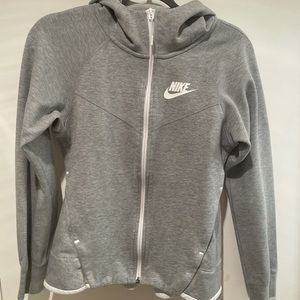 GREY AND WHITE NIKE HOODIE